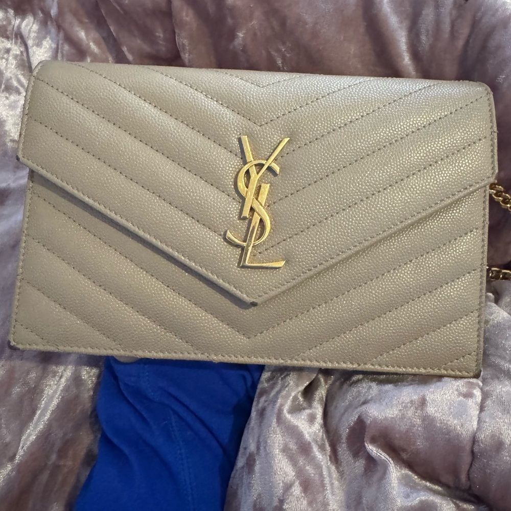 Saint Laurent Envelope bag